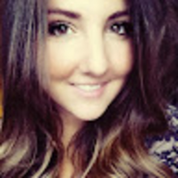 Meet your Posher, Christine - Picture 1 of 1